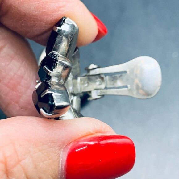 Vintage Earrings 1950s Blue Aurora Borealis Silver Tone Large Cluster Clip on - Picture 10 of 11